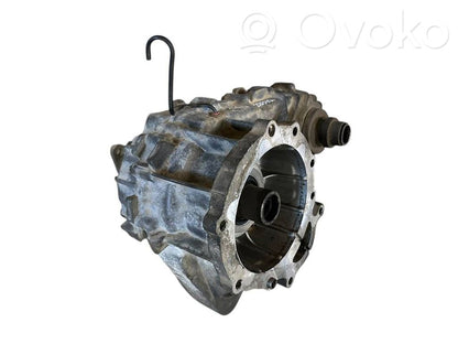 Pārnesumkārbas reduktors / razdatka