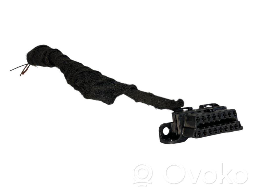 Citi elektroinstalācijas vadi