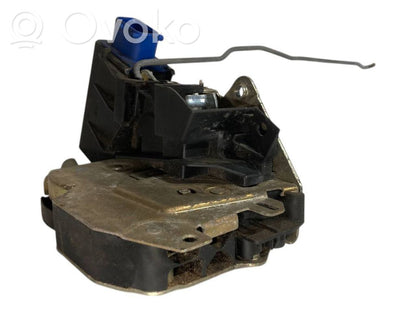 Aizmugurē slēdzene