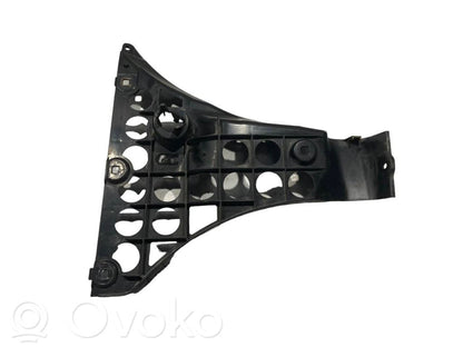 Rear bumper mounting bracket