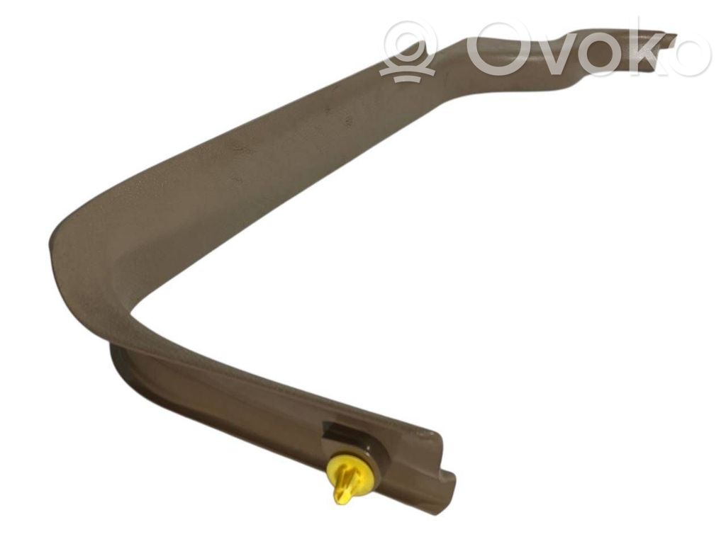 Priekšējā sliekšņa dekoratīvā apdare (iekšējā)