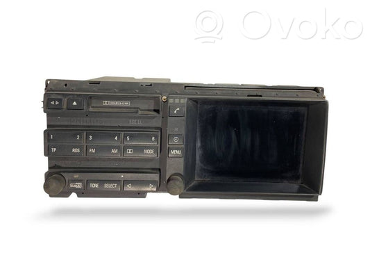 Radio / CD/DVD atskaņotājs / navigācija