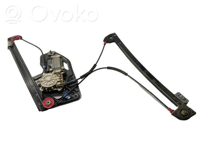 Priekšpusē elektriskā loga pacelšanas mehānisma komplekts