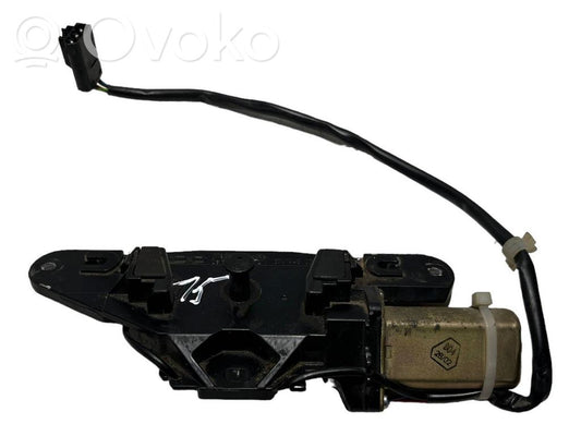 Съемник задней крышки