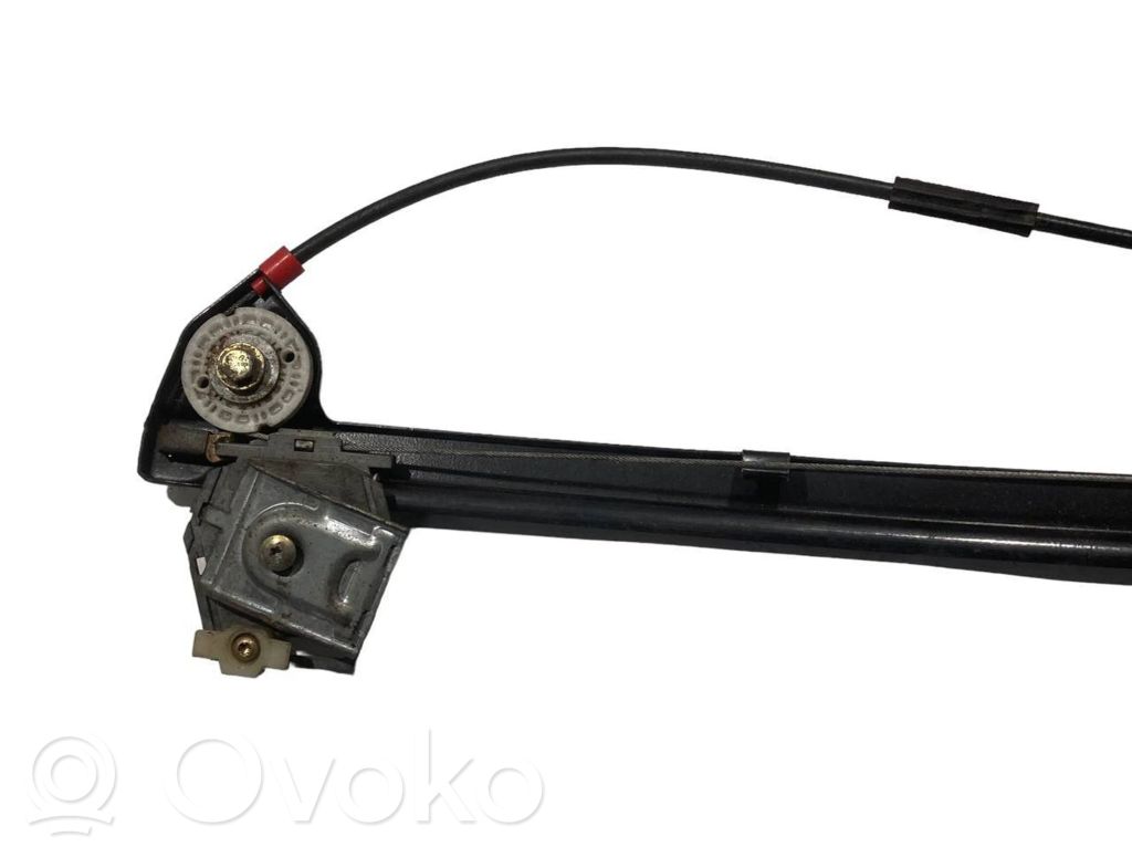 Priekšpusē elektriskā loga pacelšanas mehānisma komplekts