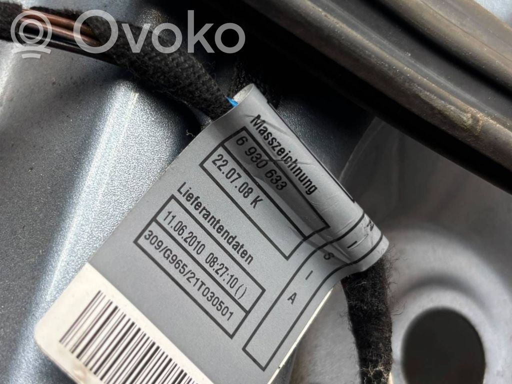 Aizmugurējās durvis