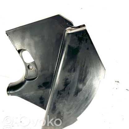 Kāju zonas sānu dekoratīvā apdare