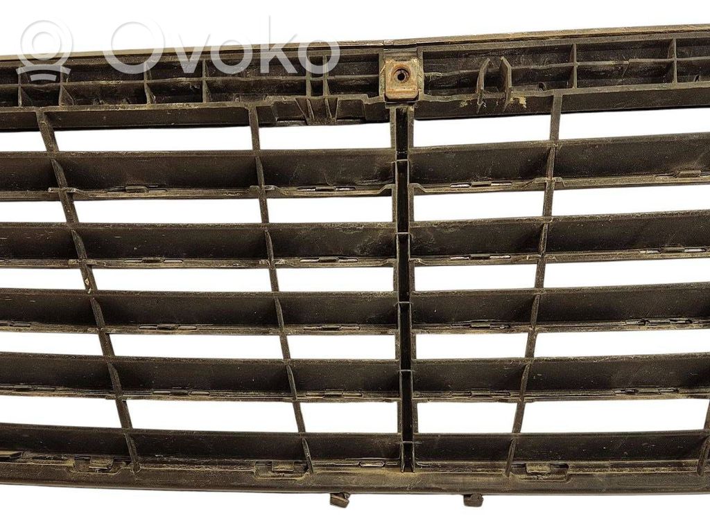 Priekšējais režģis