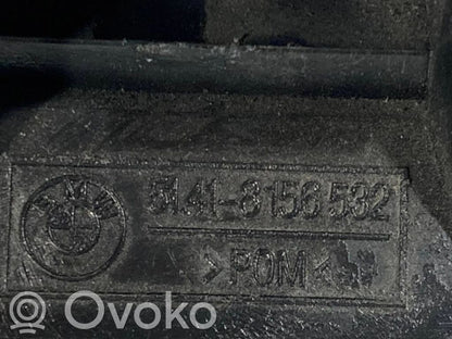 Cita veida salona detaļa