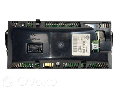 Ekrāns / displejs / mazais ekrāns