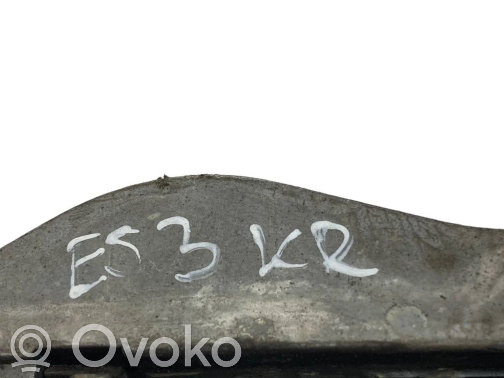 Держатель/кронштейн для внешней ручки открывания спереди