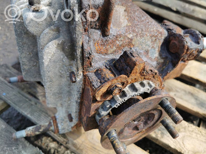 Aizmugurējais reduktors