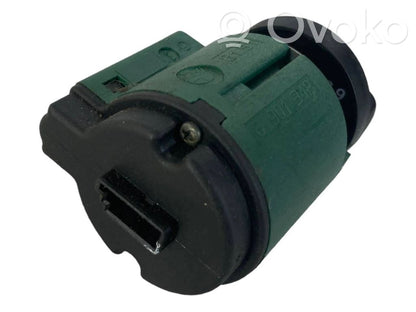 Headlight switch
