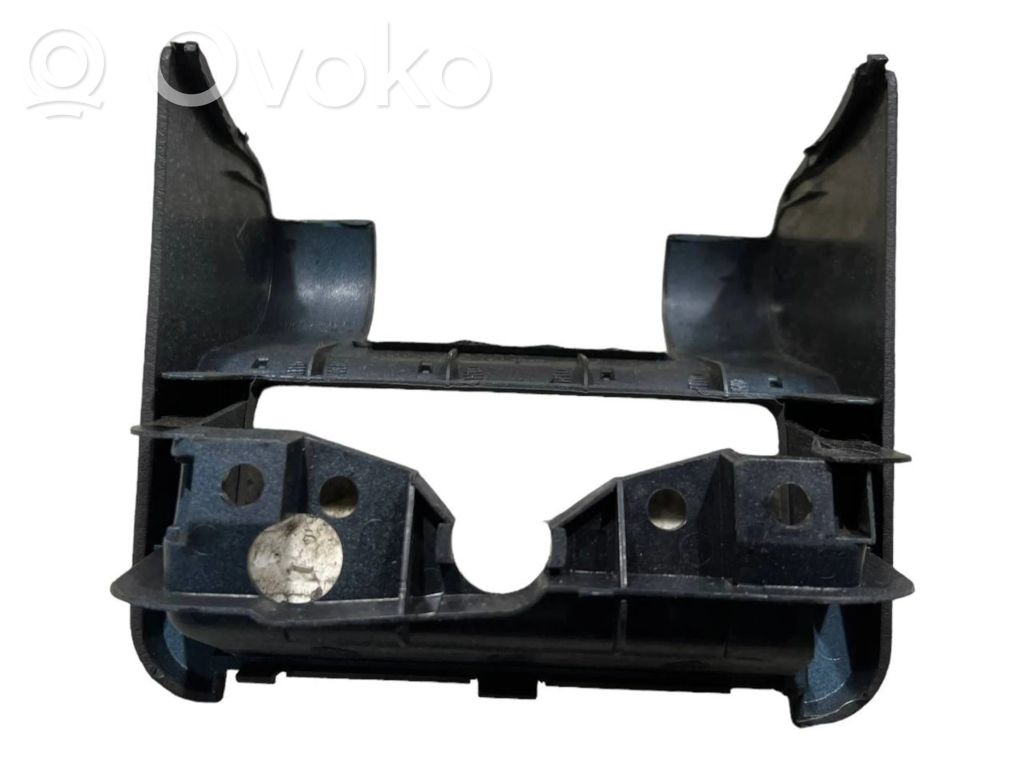 Cita veida salona detaļa