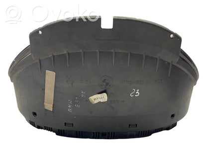 Spidometrs (instrumentu panelī)