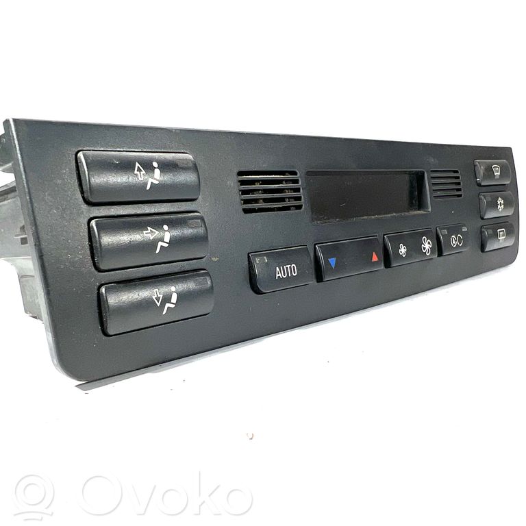 Air conditioning / climate control / interior heating control unit (in the passenger compartment)