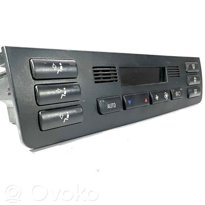 Air conditioning / climate control / interior heating control unit (in the passenger compartment)