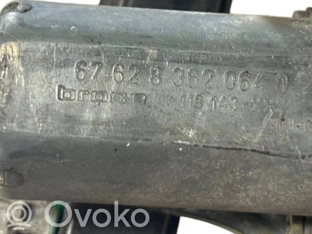 Priekšpusē elektriskā loga pacelšanas mehānisma komplekts