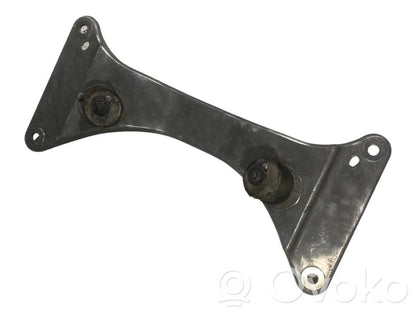 Pārnesumkārbas stiprinājuma kronšteins