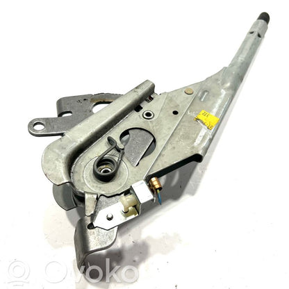 Механизм ручного тормоза (внутри)