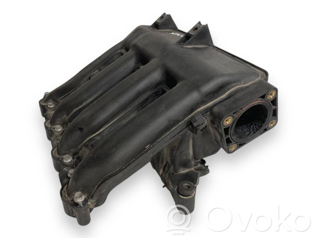 Впускной коллектор