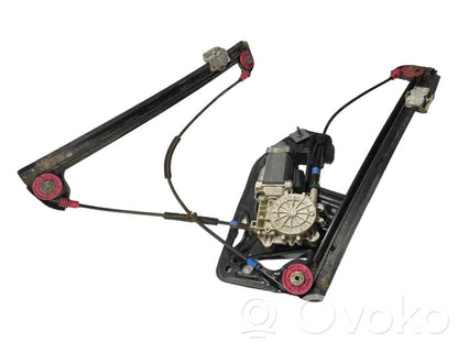 Priekšpusē elektriskā loga pacelšanas mehānisma komplekts