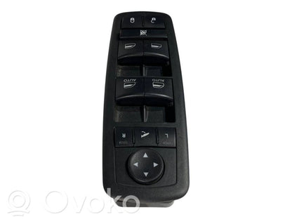 Elektrisko logu slēdzis