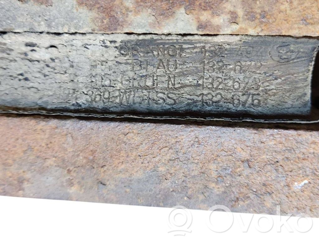 Pārnesumkārbas stiprinājuma kronšteins