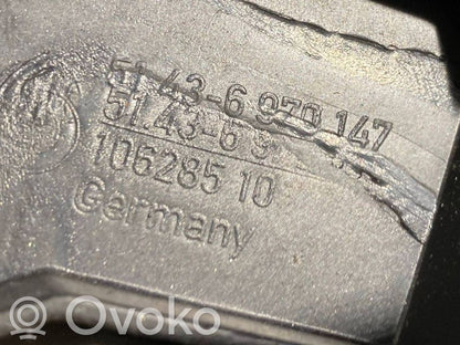 Sānu dekoratīvā apdare (pie loga)