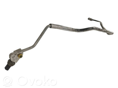Air conditioner pipe(s) / hose(s)