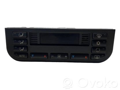 Gaisa kondicioniera / klimata kontroles / salona apsildes vadības bloks (salonā)