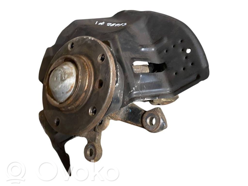 Priekšējā riteņa rumbas vārpstas šarnīrs (stupica, capfa)