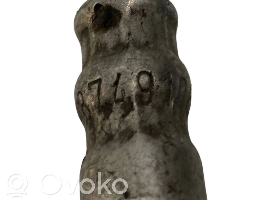 Degvielas caurulīte (-es)