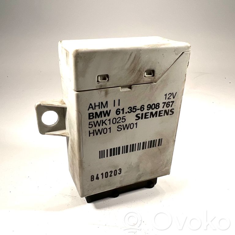 Trailer hitch control unit