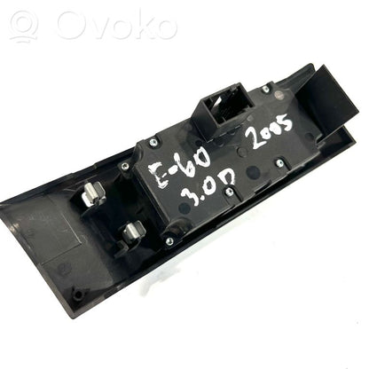 Headlight switch