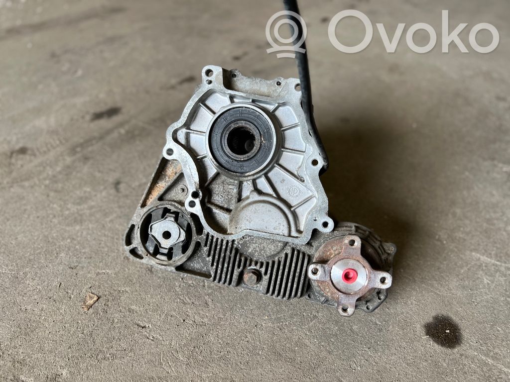 Pārnesumkārbas reduktors / razdatka