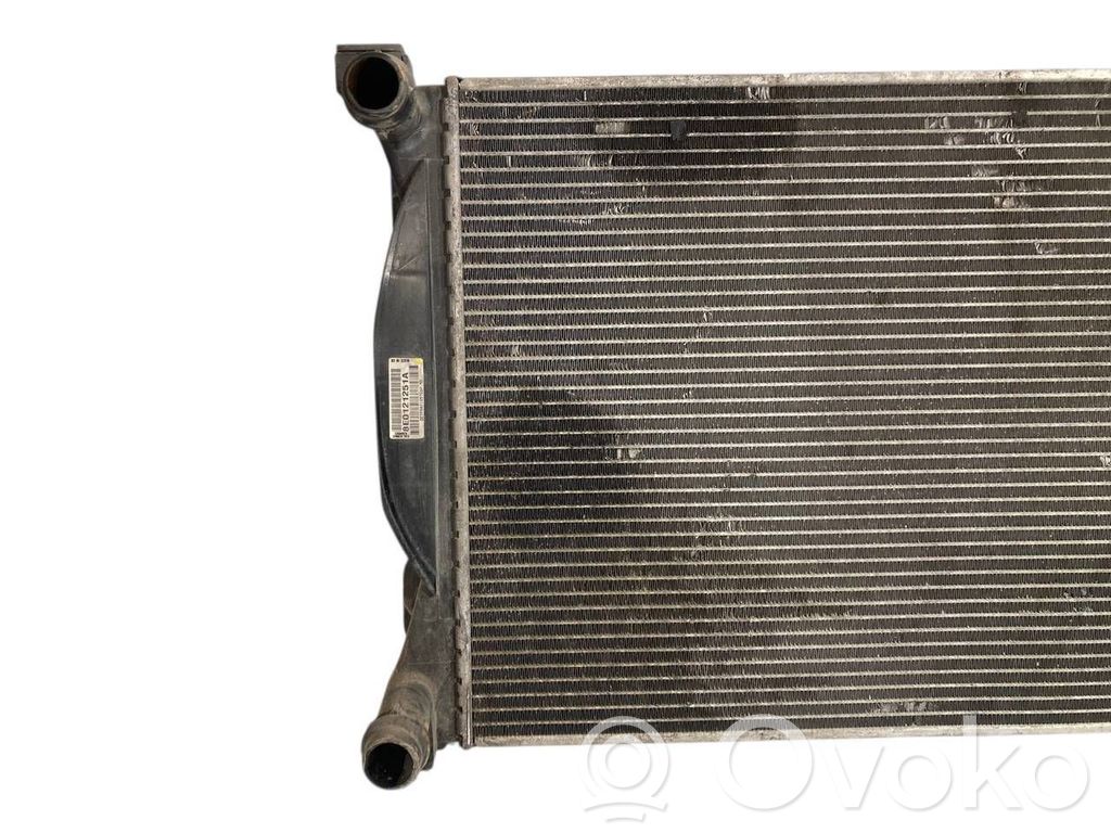 Dzesēšanas šķidruma radiators