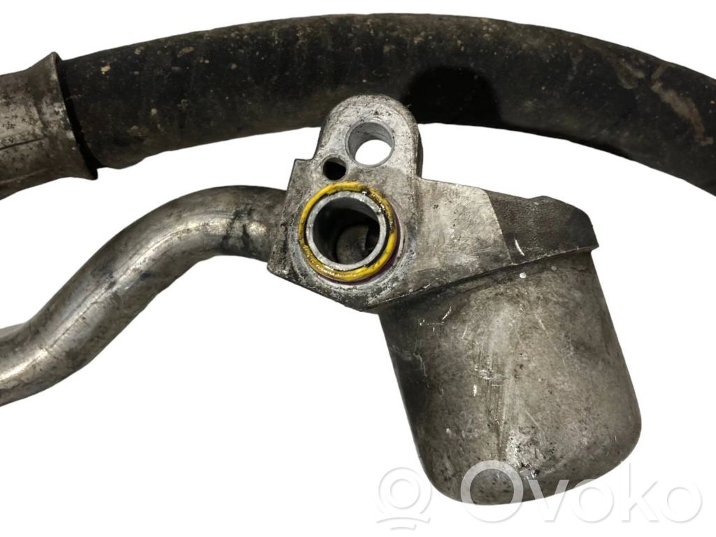 Gaisa kondicioniera caurulīte (-es) / šļūtene (-es)