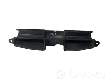 Air intake duct details