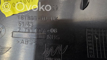 (A) statņa dekoratīvā apdare