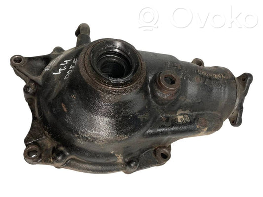 Priekšējais reduktors