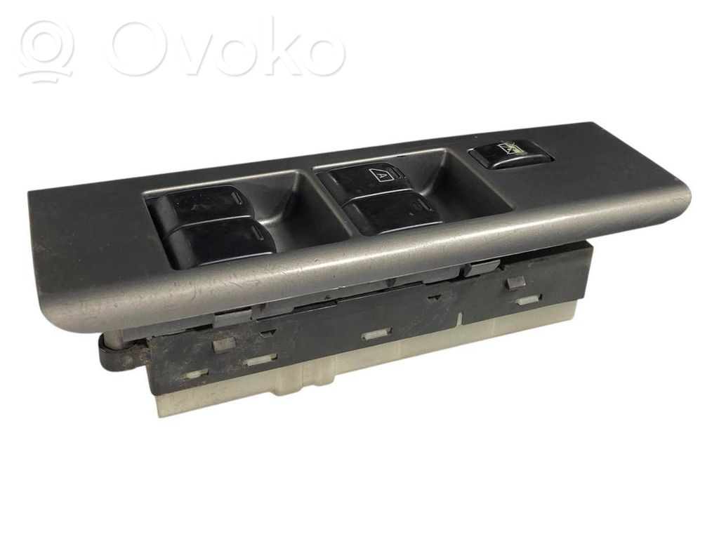 Elektrisko logu slēdzis