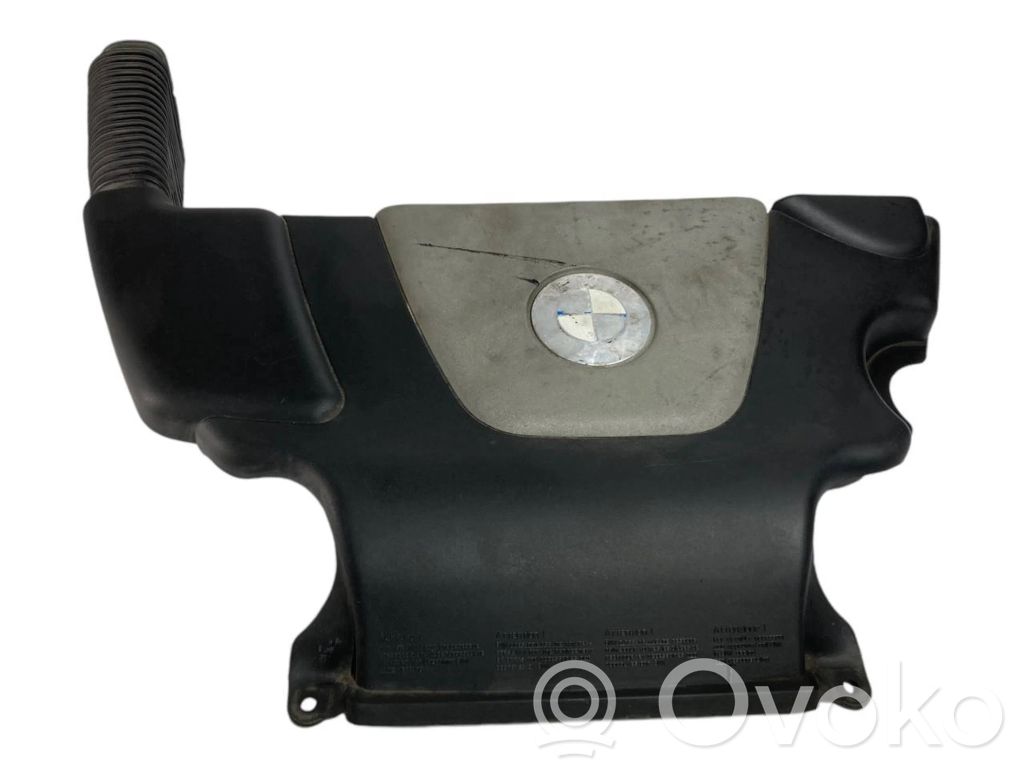 Engine cover (decorative trim)