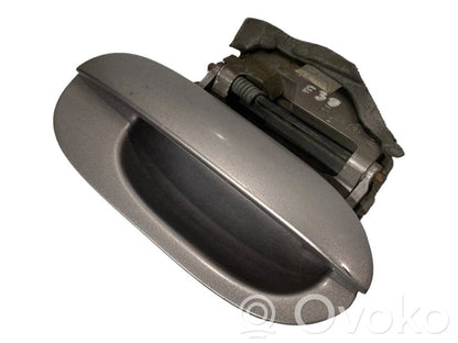 External opening handle