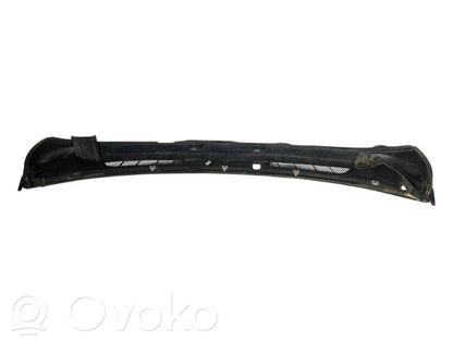 Stikla tīrītāja slotiņas