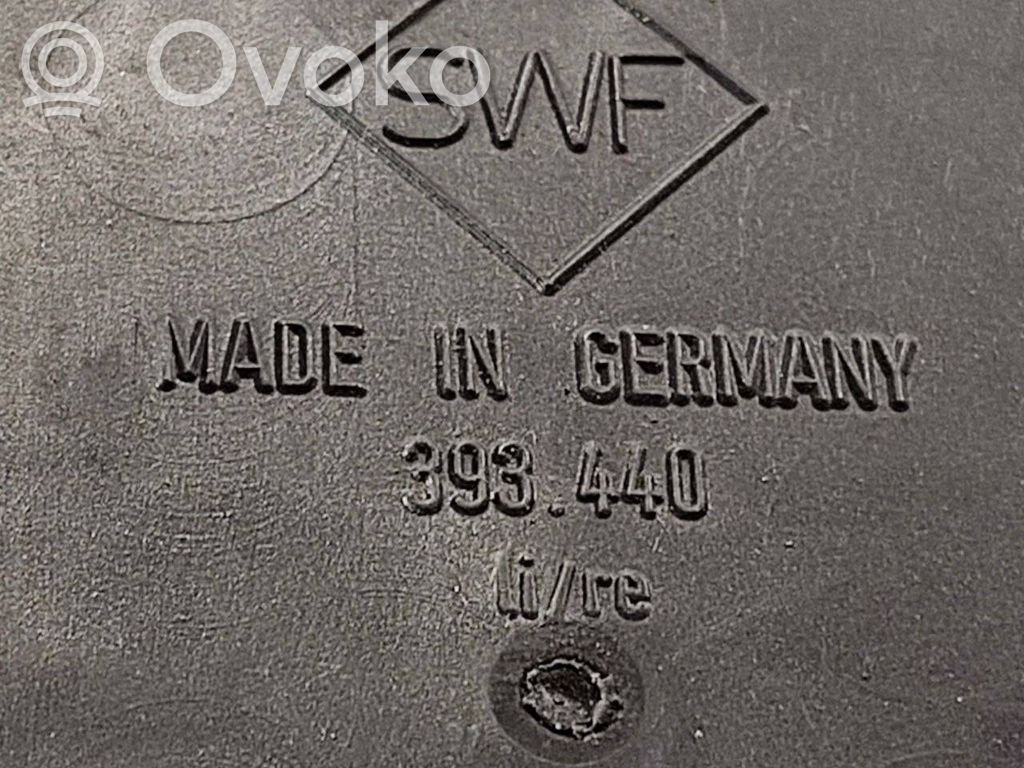 Aizmugurējais lukturis virsbūvē