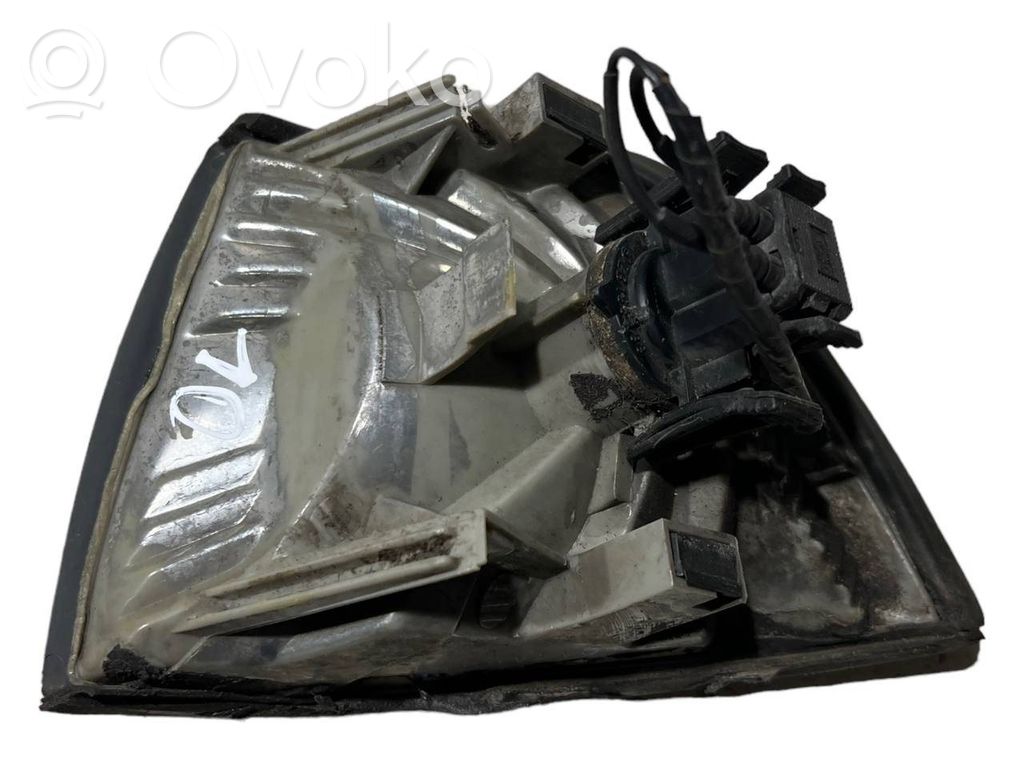 Priekšējais pagrieziena lukturis