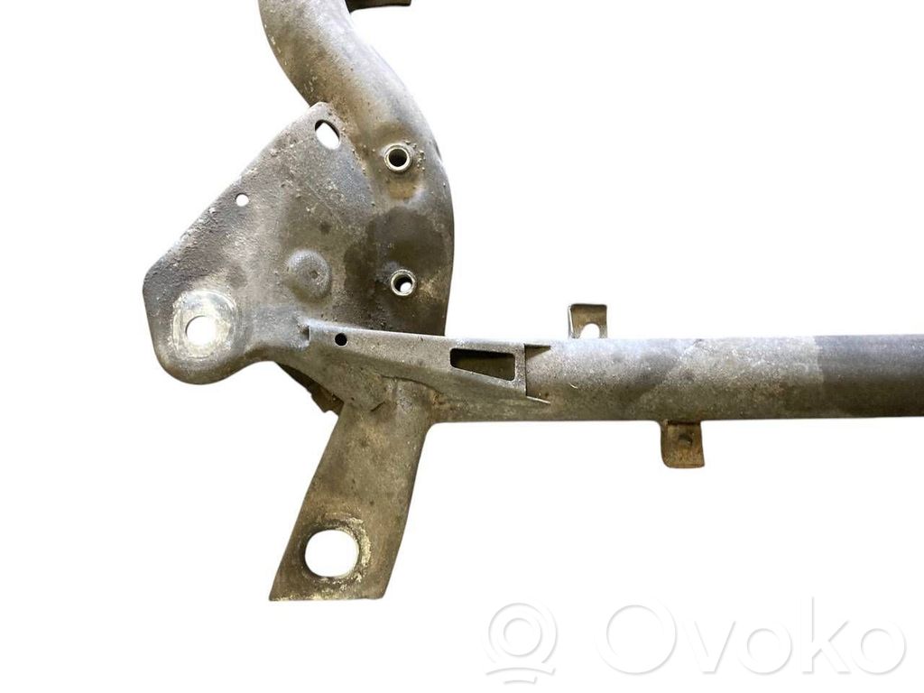 Передняя ось