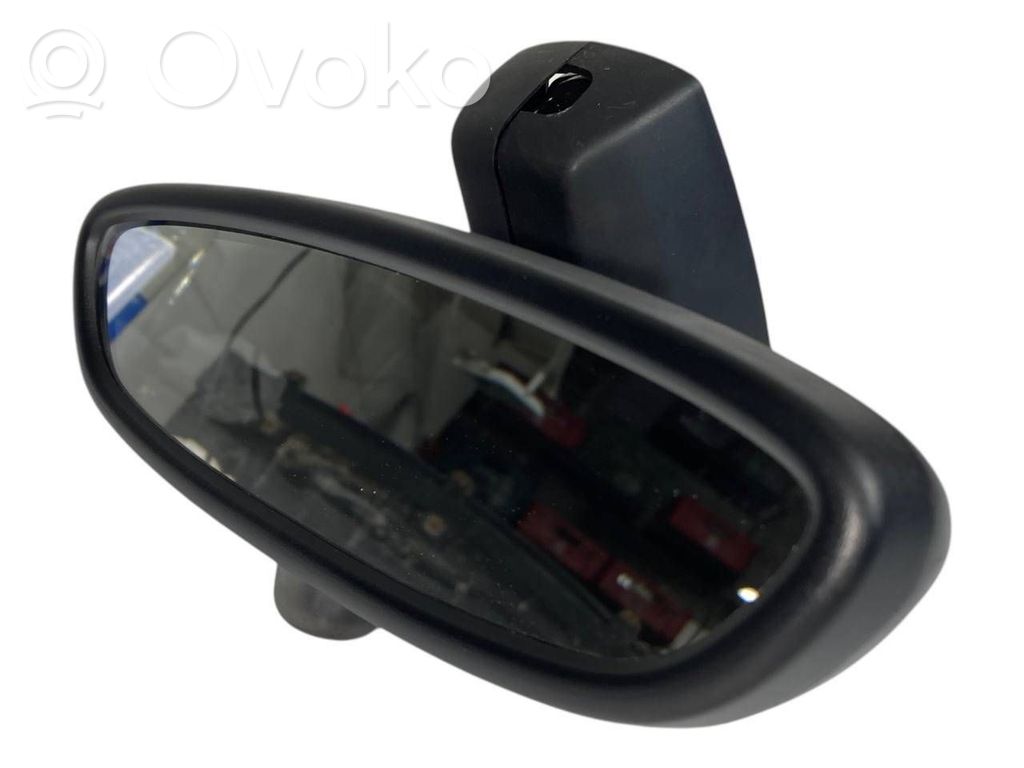 Atpakaļskata spogulis (salonā)