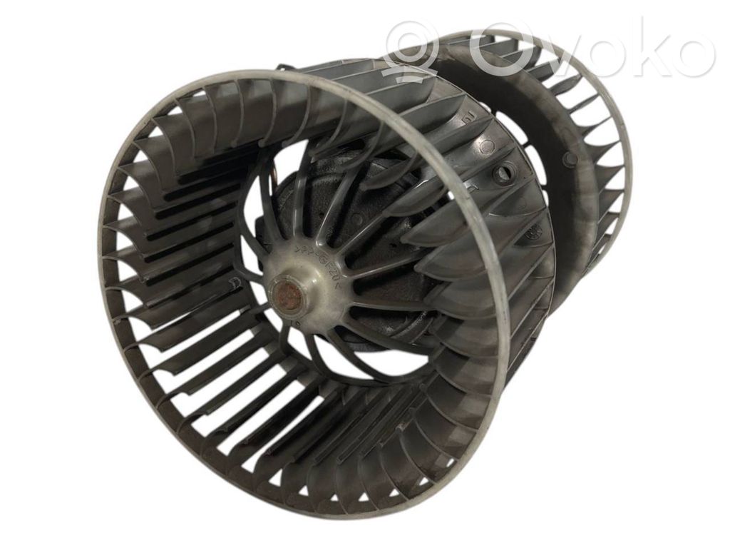 Small radiator fan